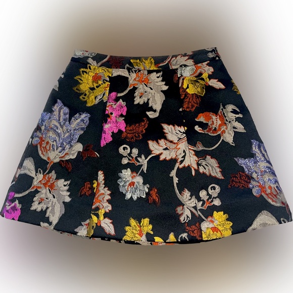 Alice + Olivia Brocade Metallic Floral Fit & Flare Skirt 🌵2 - Picture 3 of 15